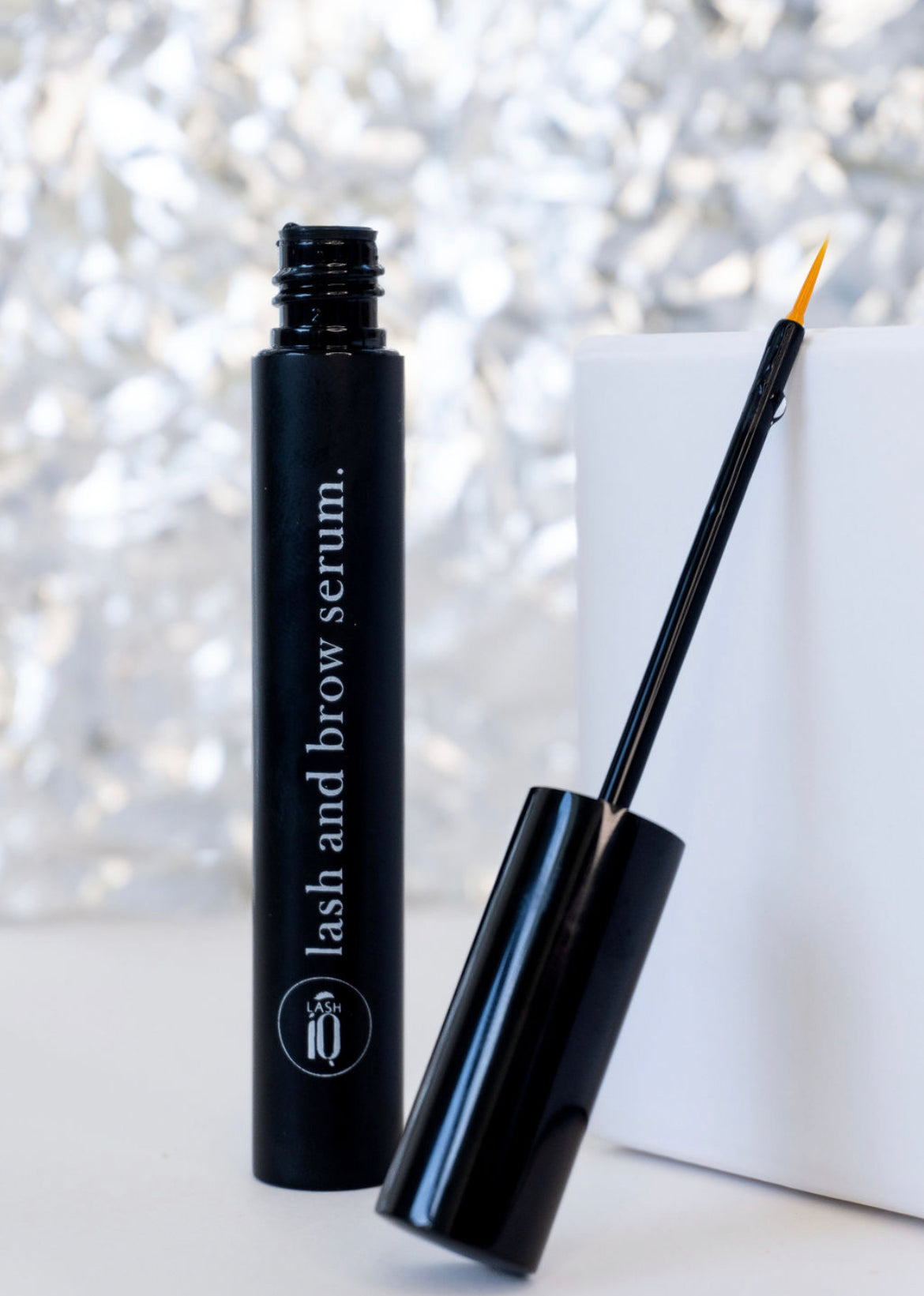 LOVE THY BROW Lash & Brow serum